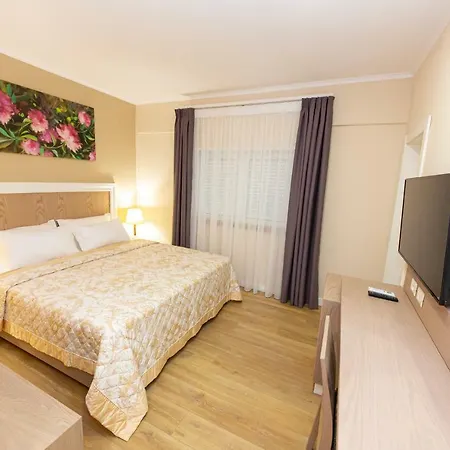 Hotel F&m Tirana